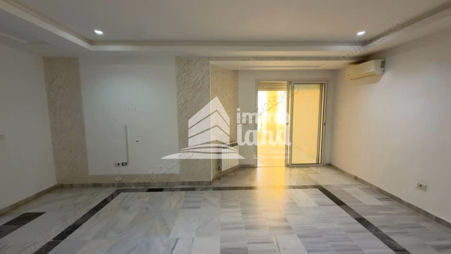 Appartement S2 de 139m2 aux Jardins d’el Menzah 2