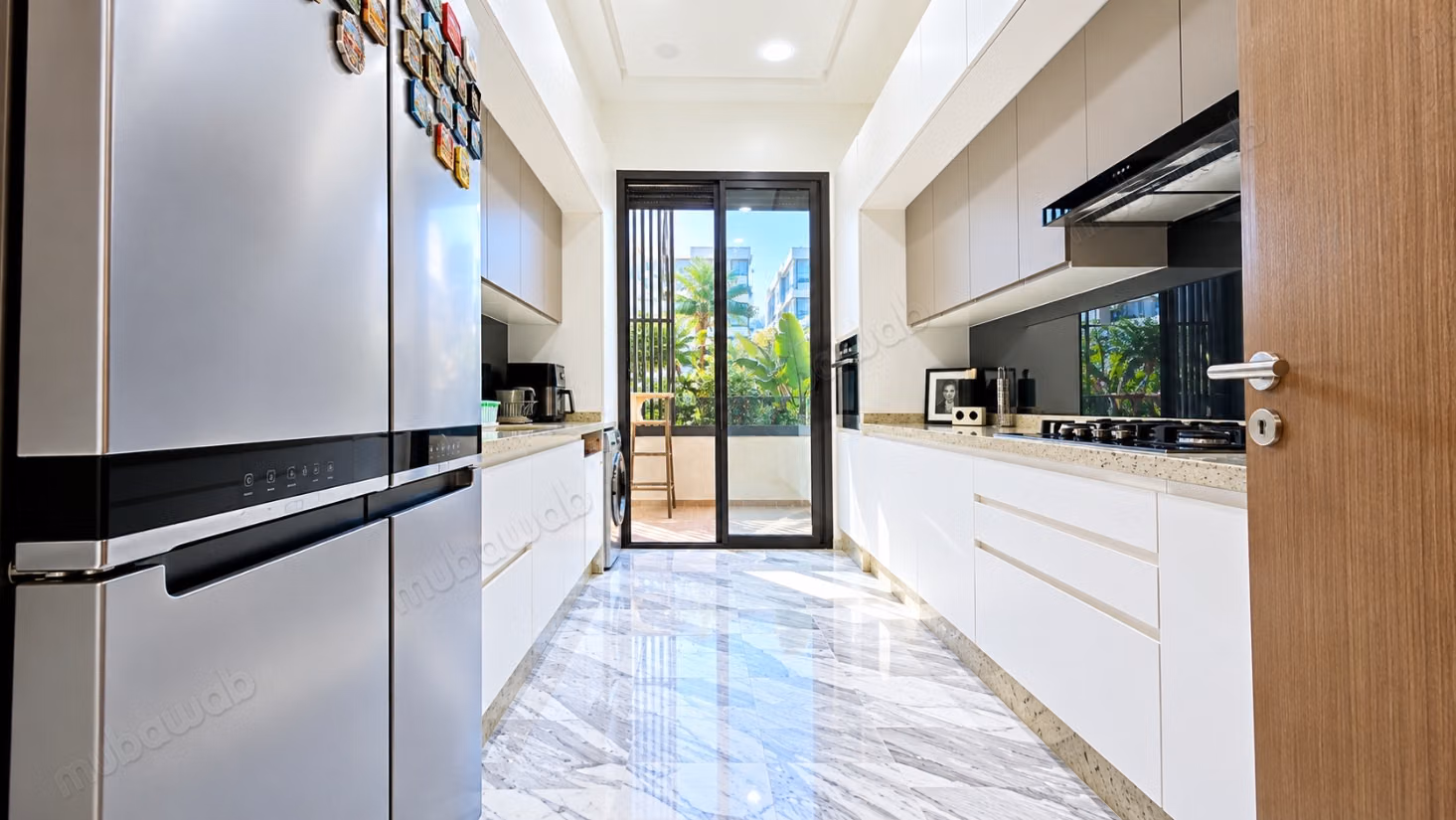 Appartement rez de jardin meublé luxe à Californie