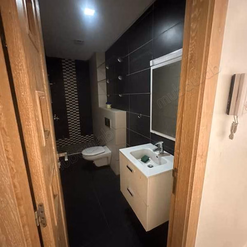 Appartement à Vendre de 87.0 m² à Casablanca, Hopitaux