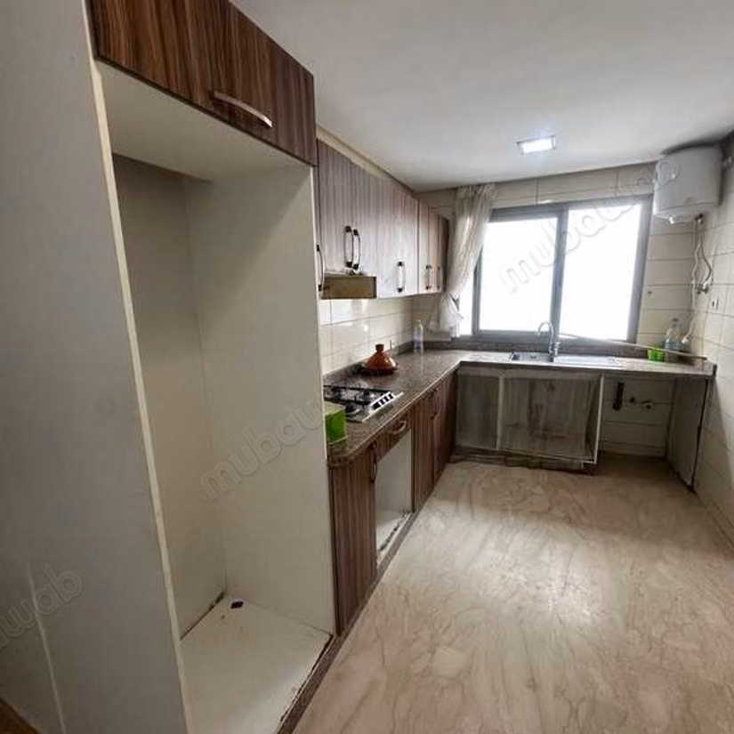 Appartement à Vendre de 87.0 m² à Casablanca, Hopitaux