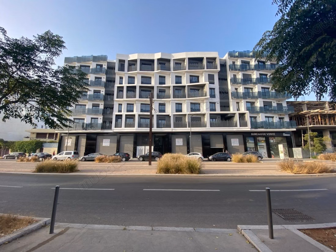 Apartamento Soleado, Espacioso y Elegante