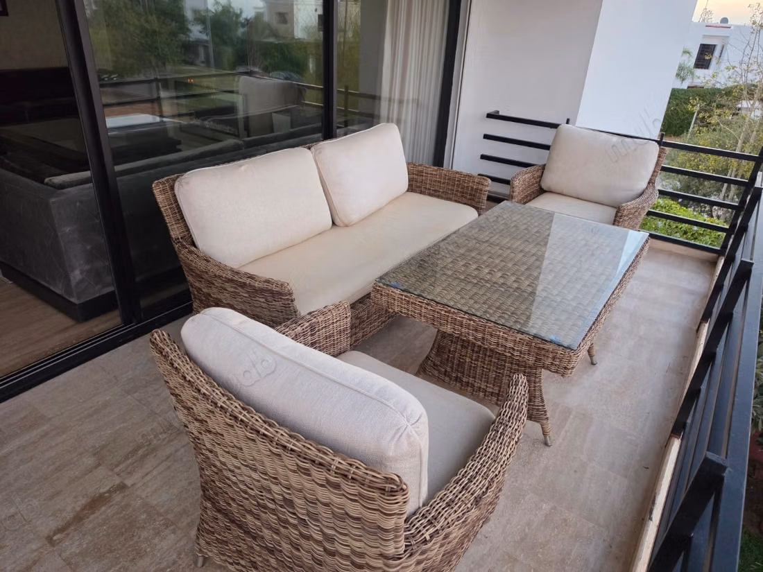 Bellissimo appartamento arredato in affitto a Hay Riad