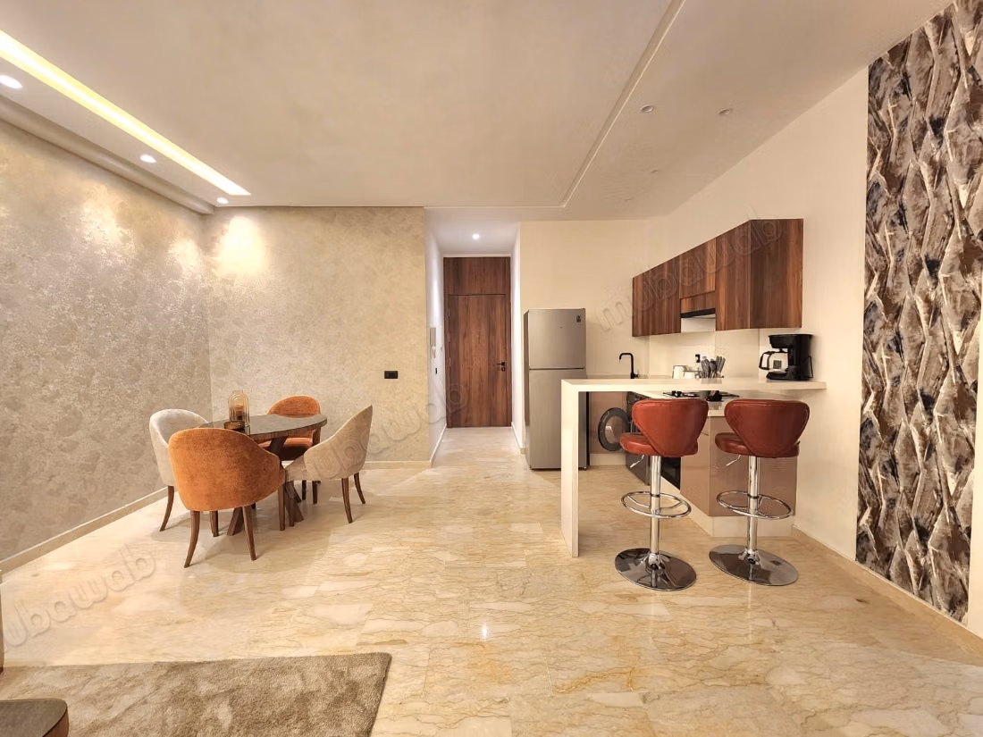 Location d'un appartement à Bourgogne Ouest. 
1 chambre. 
Meublé