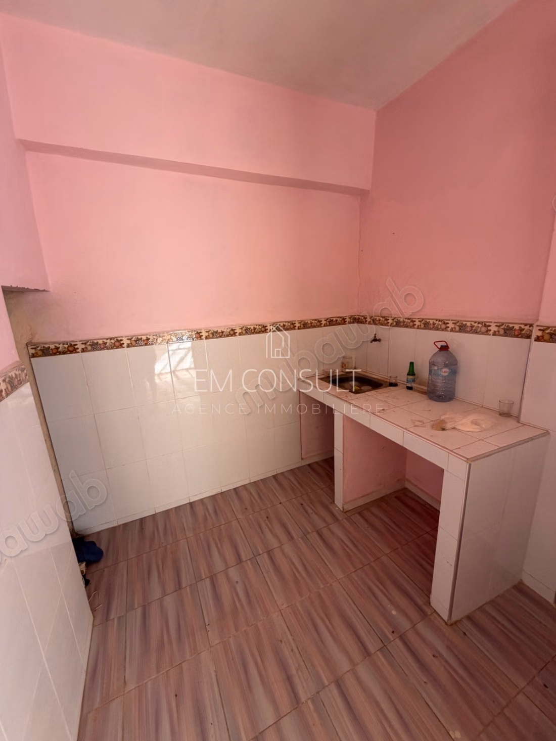 À vendre riad 11ch a rénover