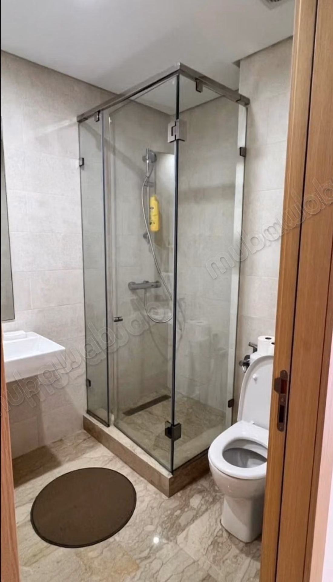 Appart moderne 3 chambres à louer 
CFC