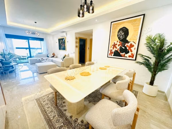 Appart moderne 3 chambres à louer 
CFC