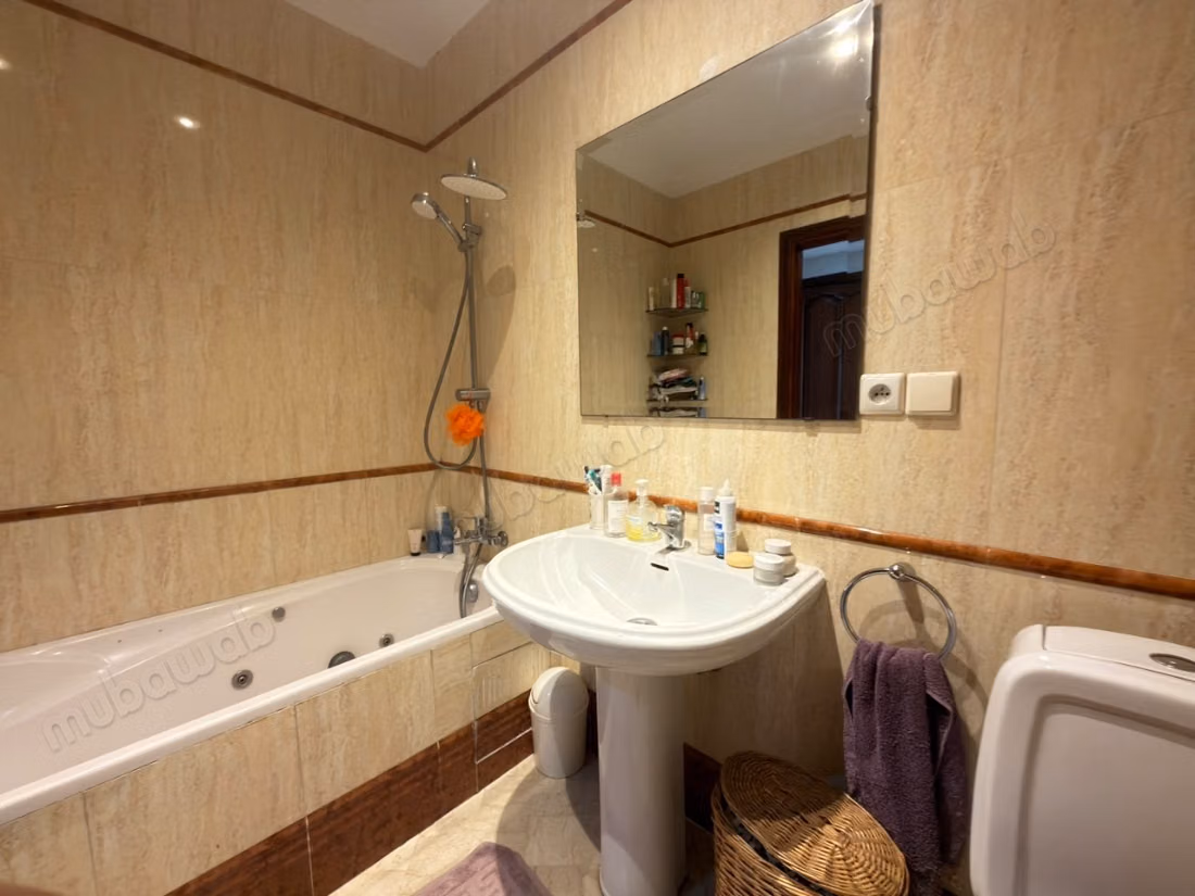 À VENDRE Appartement de prestige au Triangle d’Or