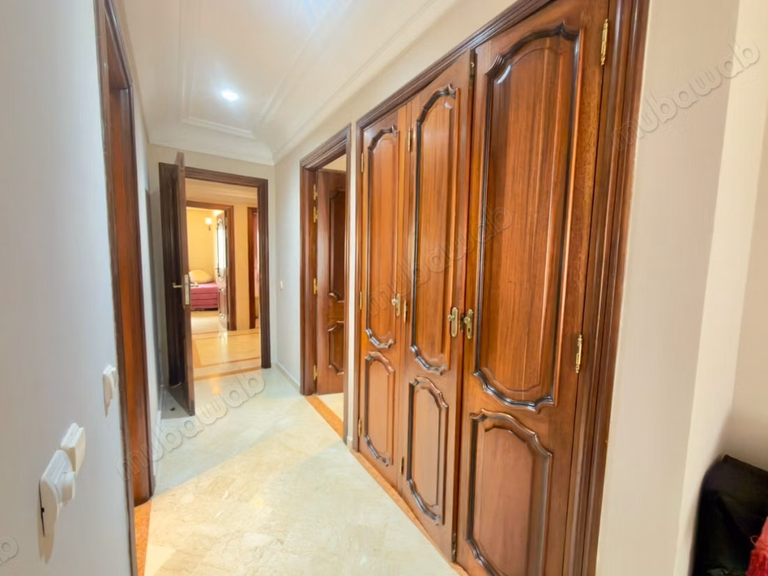 À VENDRE Appartement de prestige au Triangle d’Or