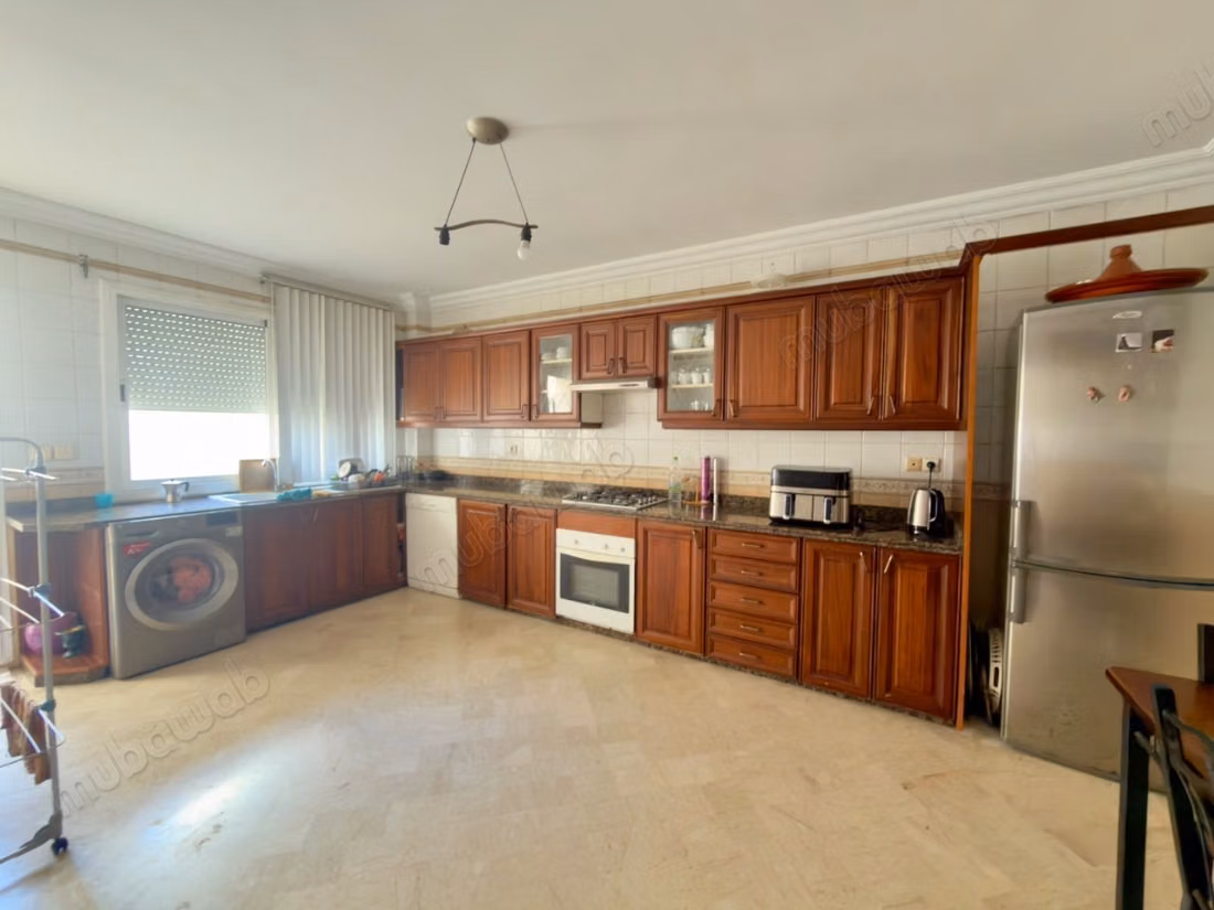 À VENDRE Appartement de prestige au Triangle d’Or
