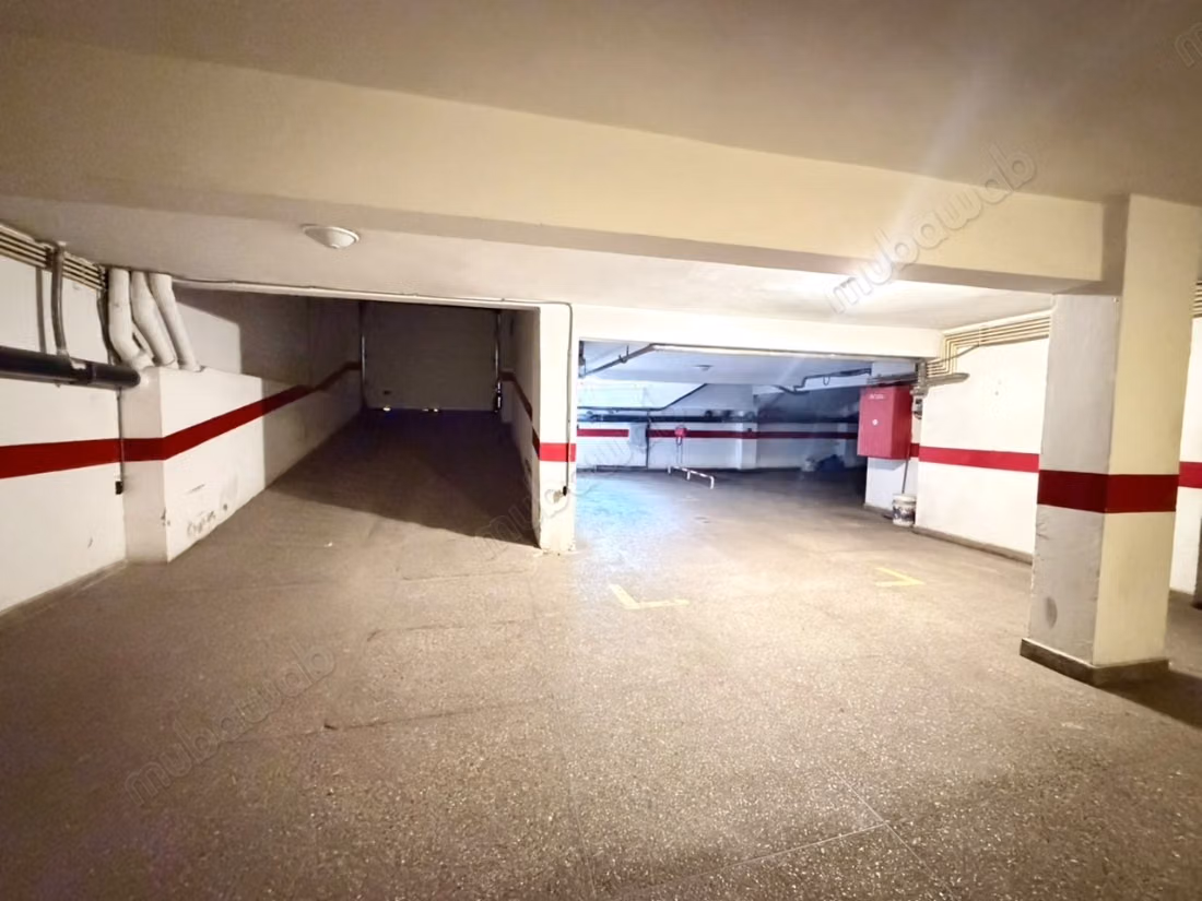 À VENDRE Appartement de prestige au Triangle d’Or
