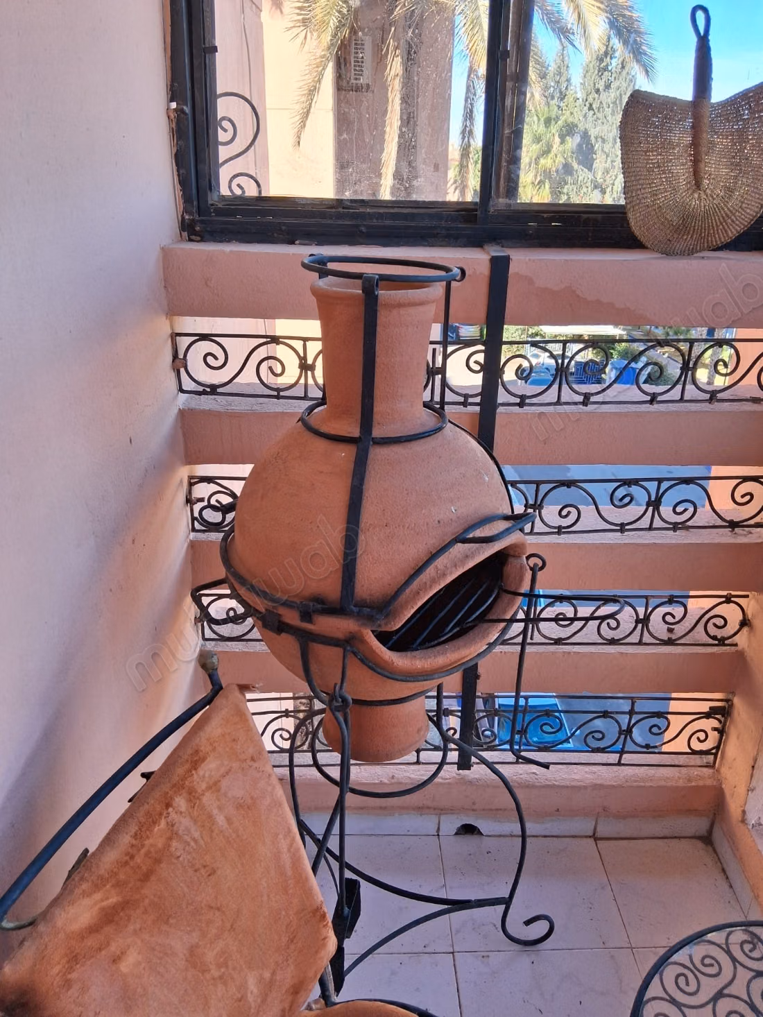 Très bel appartement en location à Route de Fez. 
2 belles chambres. 
Meublé