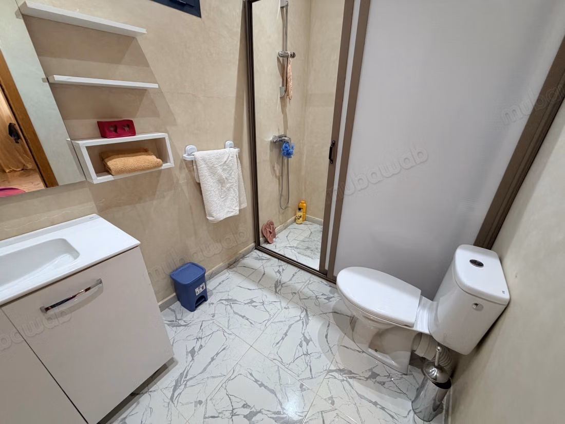 Villa neuve meublée avec piscine 4 chambres avec salles de bain