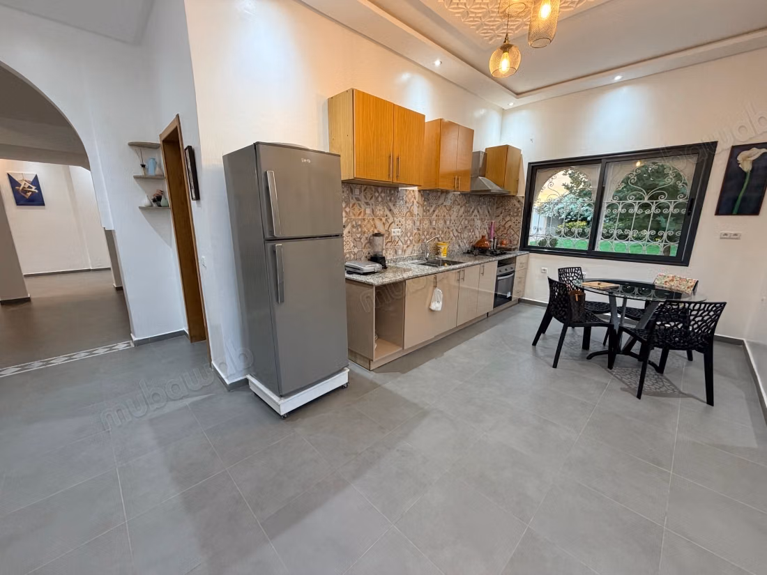 Villa neuve meublée avec piscine 4 chambres avec salles de bain