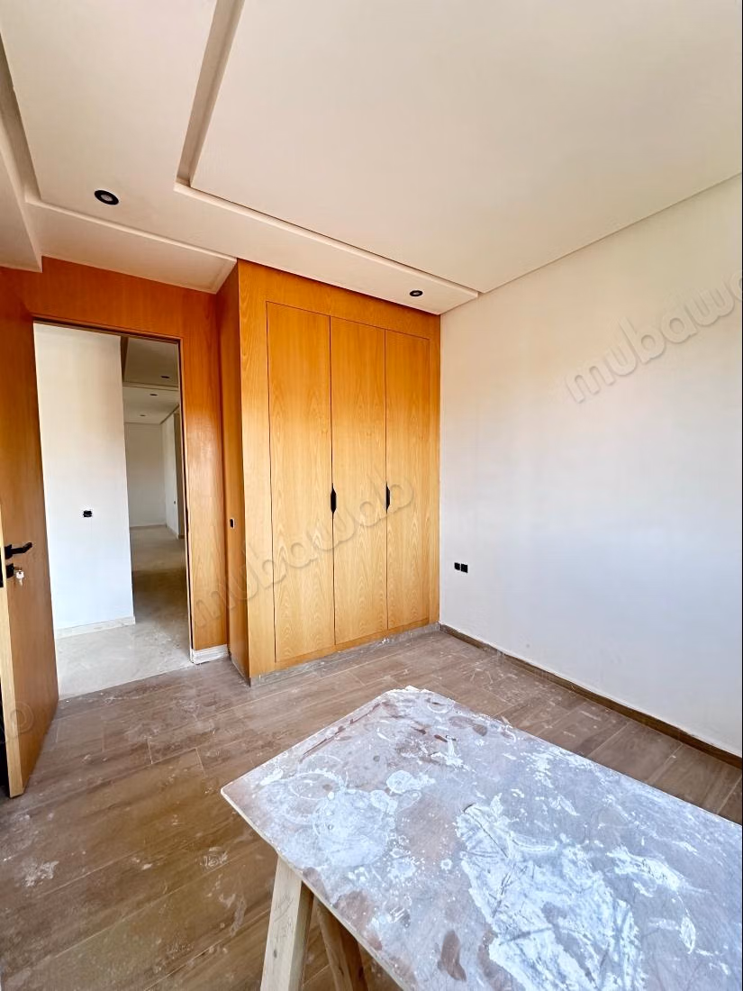 Apartamento de 3 habitaciones al lado de McDonald's en la ruta de Casablanca