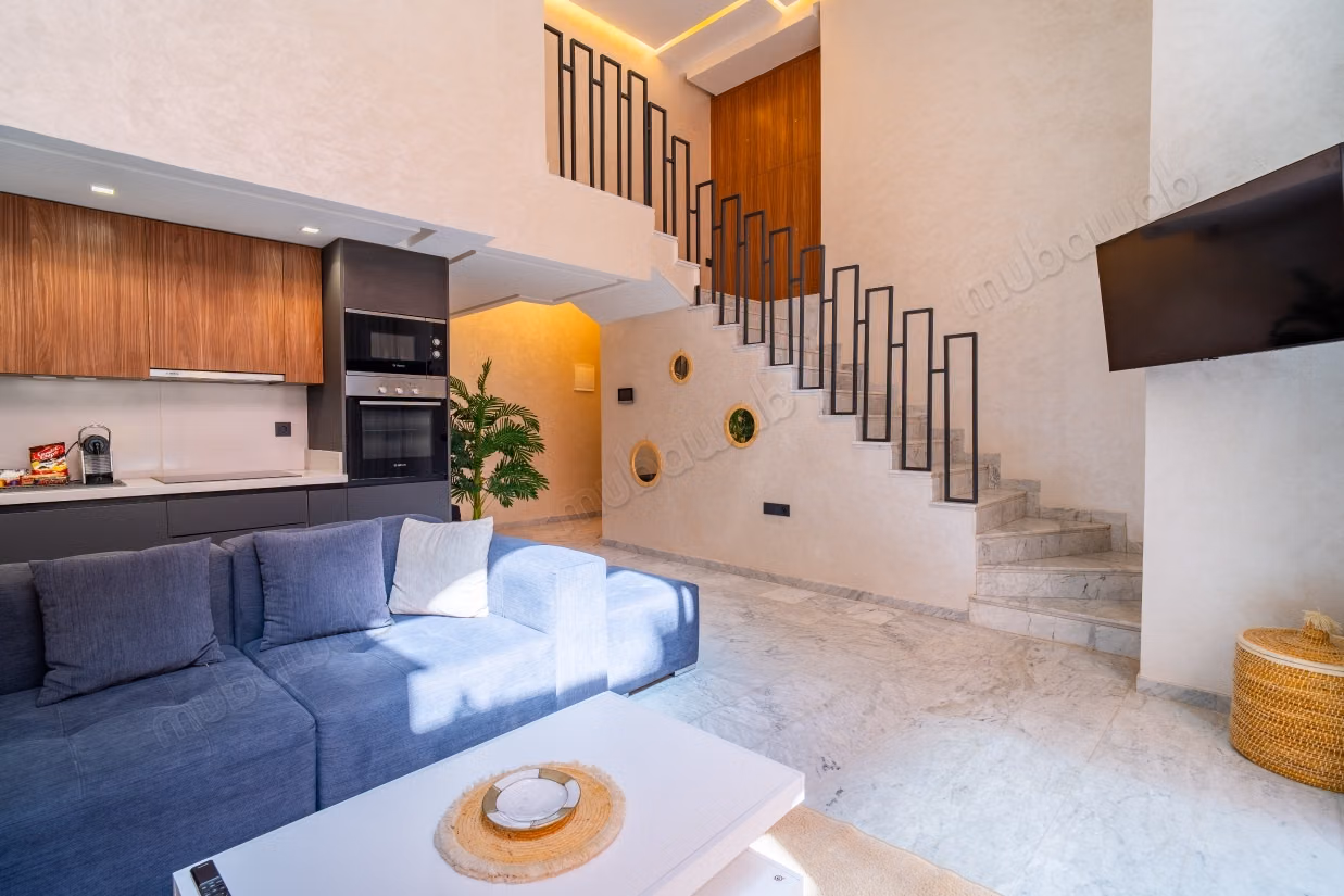 Studio avec mezzanine et terrasse 
Guéliz