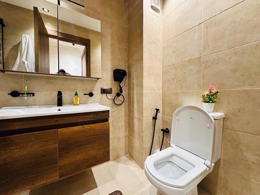 Très bel appartement en location à Guéliz. 
Surface de 110 m². 
Bien meublé