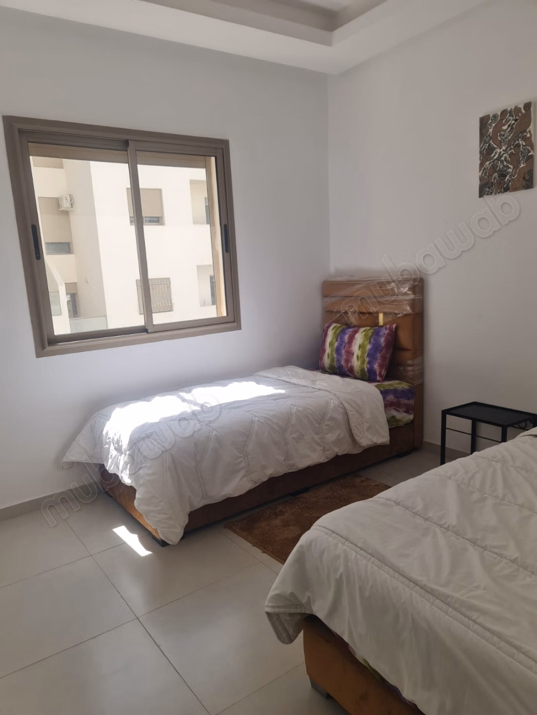 Prachtig appartement te huur in Anza. 2 kamers en 1 woonkamer. Lift en terras