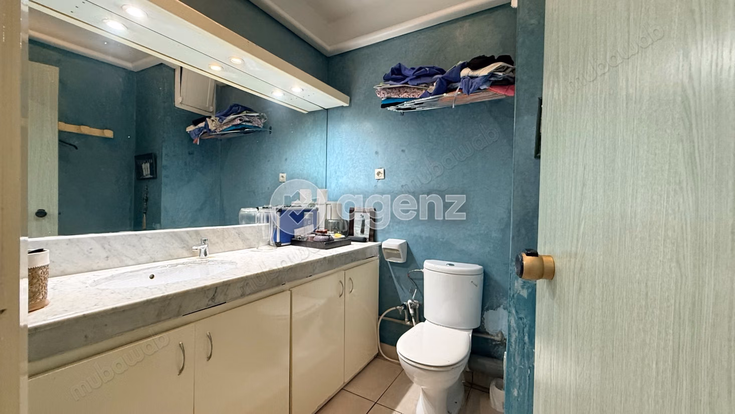 Bureau à vendre 107 m² 
Ziraoui Casablanca