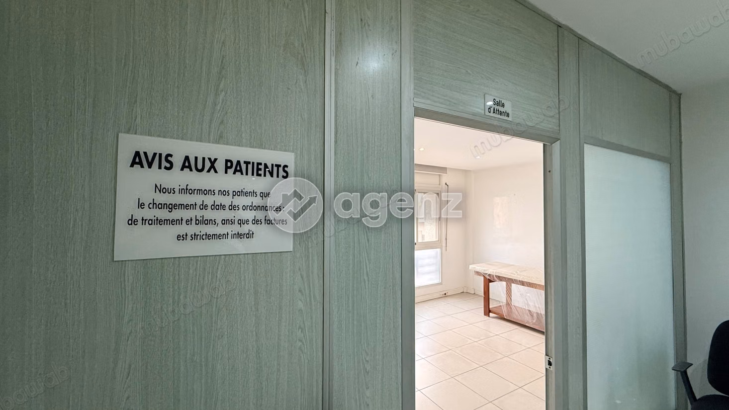 Bureau à vendre 107 m² 
Ziraoui Casablanca