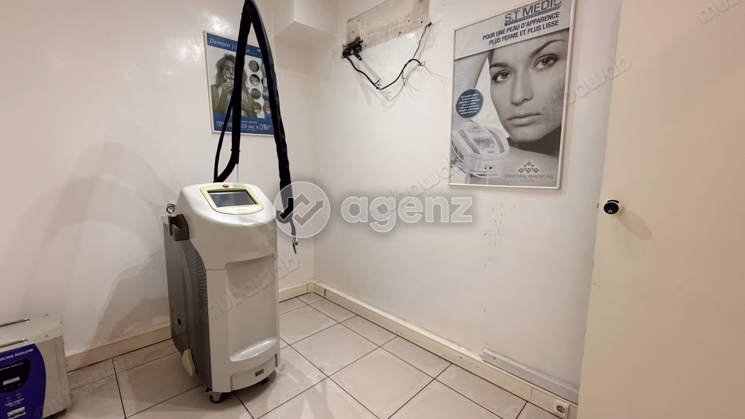 Bureau à vendre 107 m² 
Ziraoui Casablanca