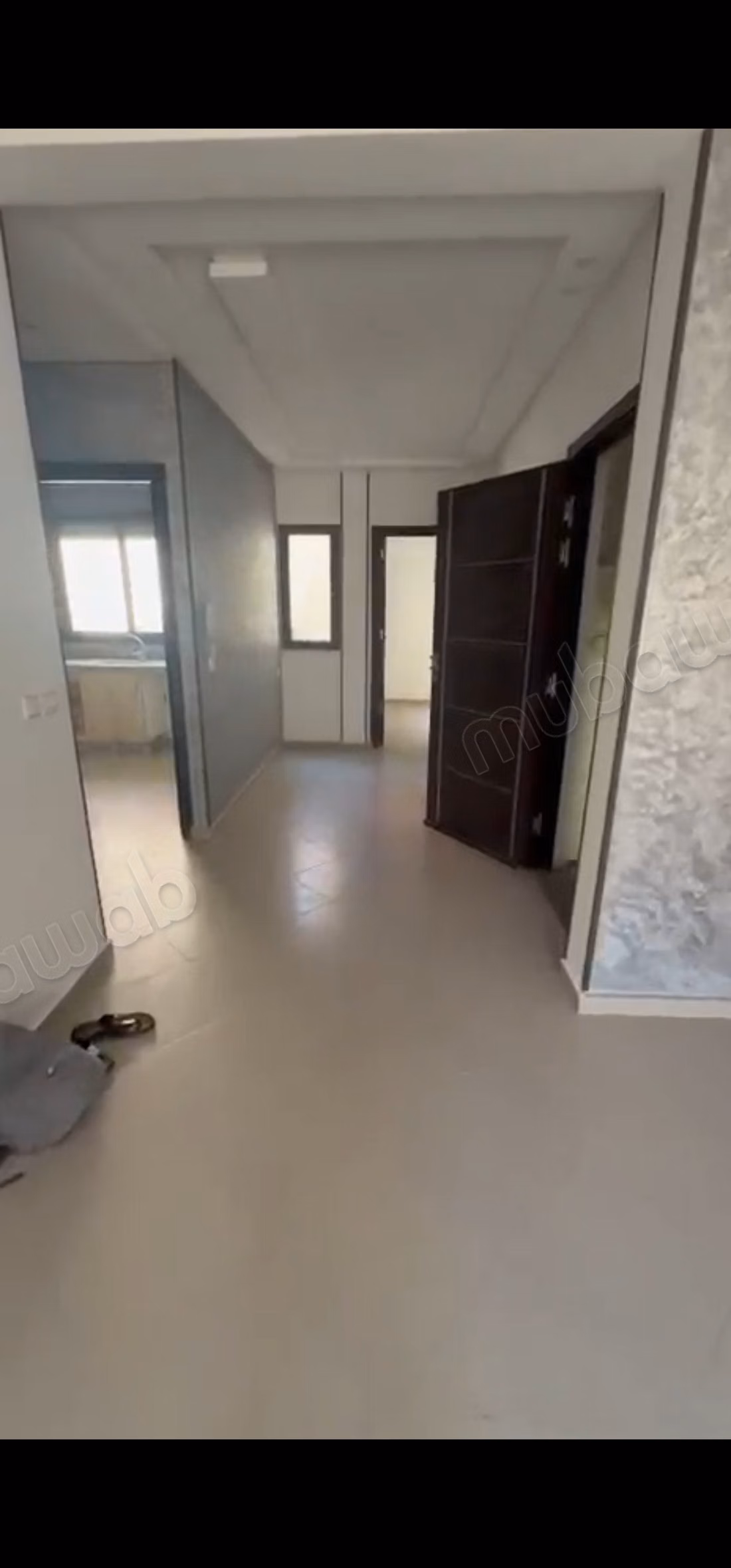 Bel appartement à vendre à Bir Rami Est. 2 pièces. Cuisine entièrement équipée