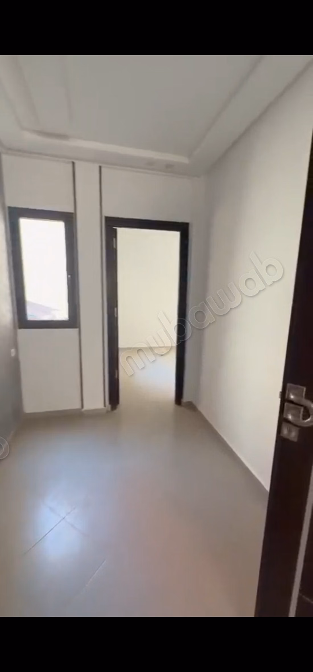 Bel appartement à vendre à Bir Rami Est. 2 pièces. Cuisine entièrement équipée