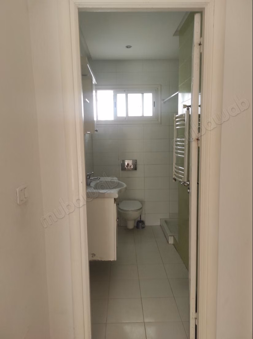 A louer Villa de 6 pièces au Lac 2 
Tunis