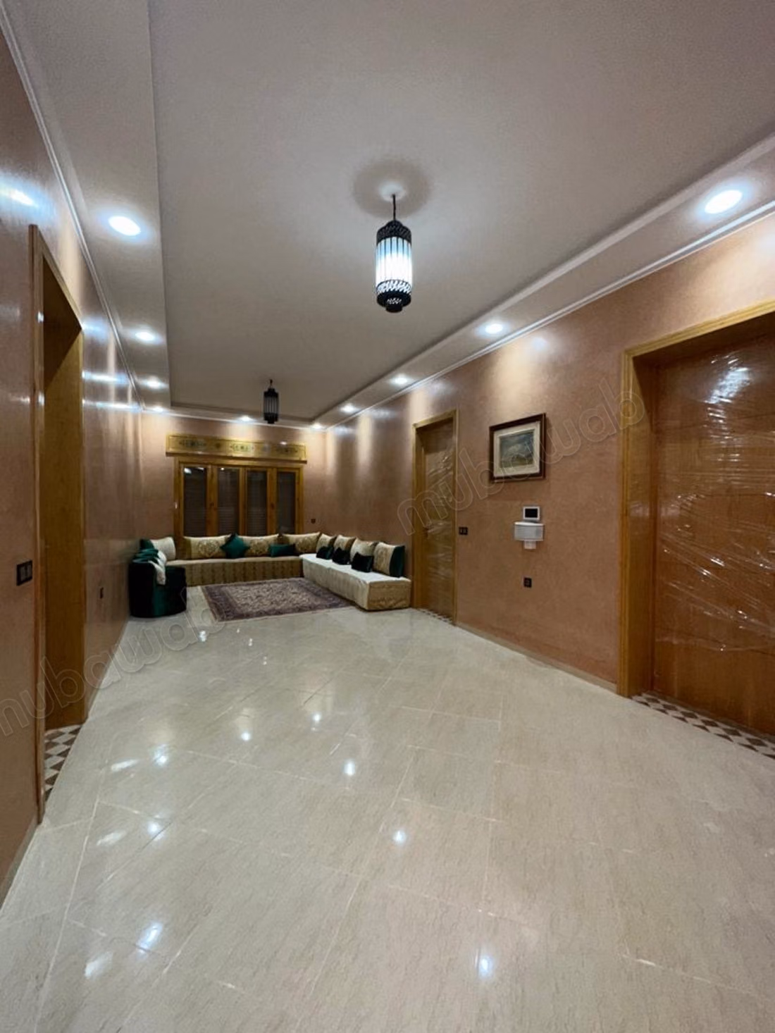 Maison de haute qualité à vendre dans la Route de l'Ourika. Surface de 120 m². Dressing.