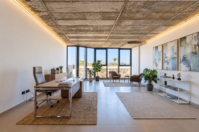 Beautiful offices for rent in Oasis. Area of 70 m²