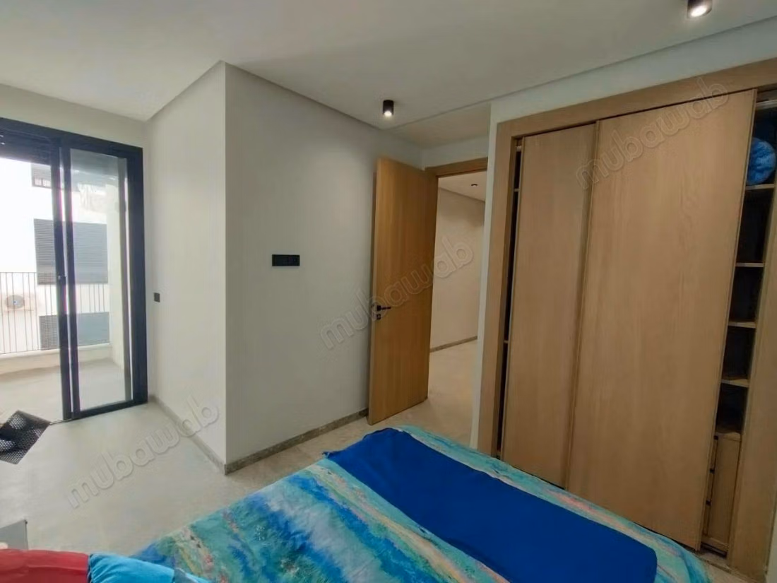 Studio meublé 45m² 
Bd Abdelmoumen 
TRAM