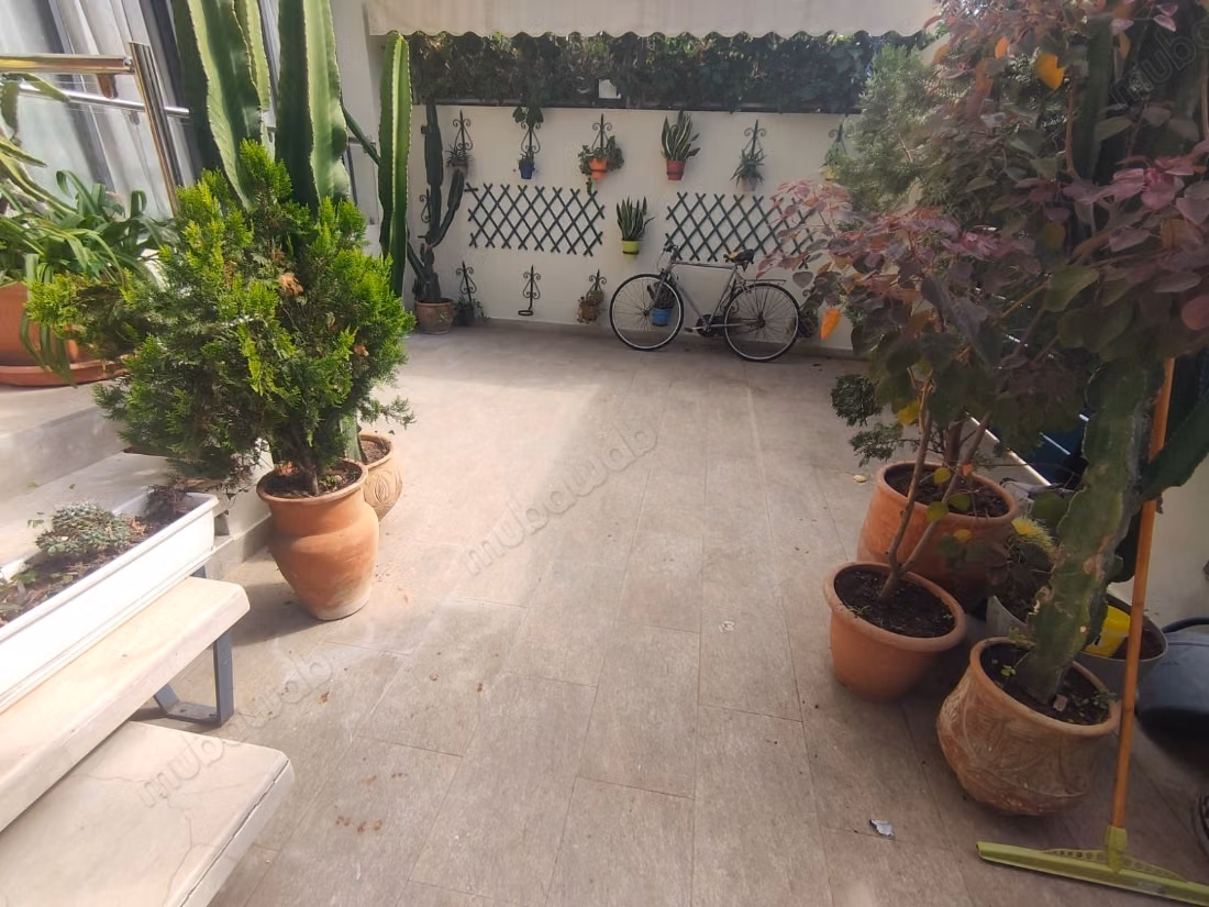 Villa en location sur Hay Riad 
Rabat