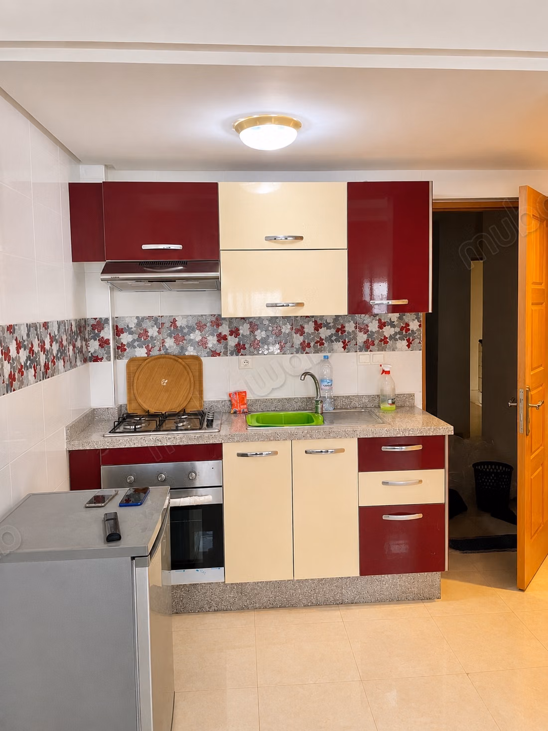 Studio Moderne à louer