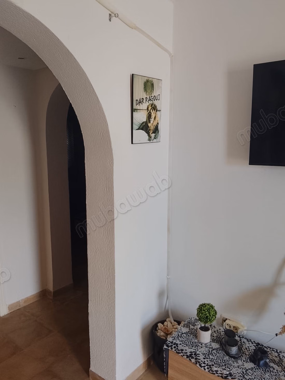 Appartement à louer à Yasmine Hammamet. 
3 grandes pièces. 
Bien meublé