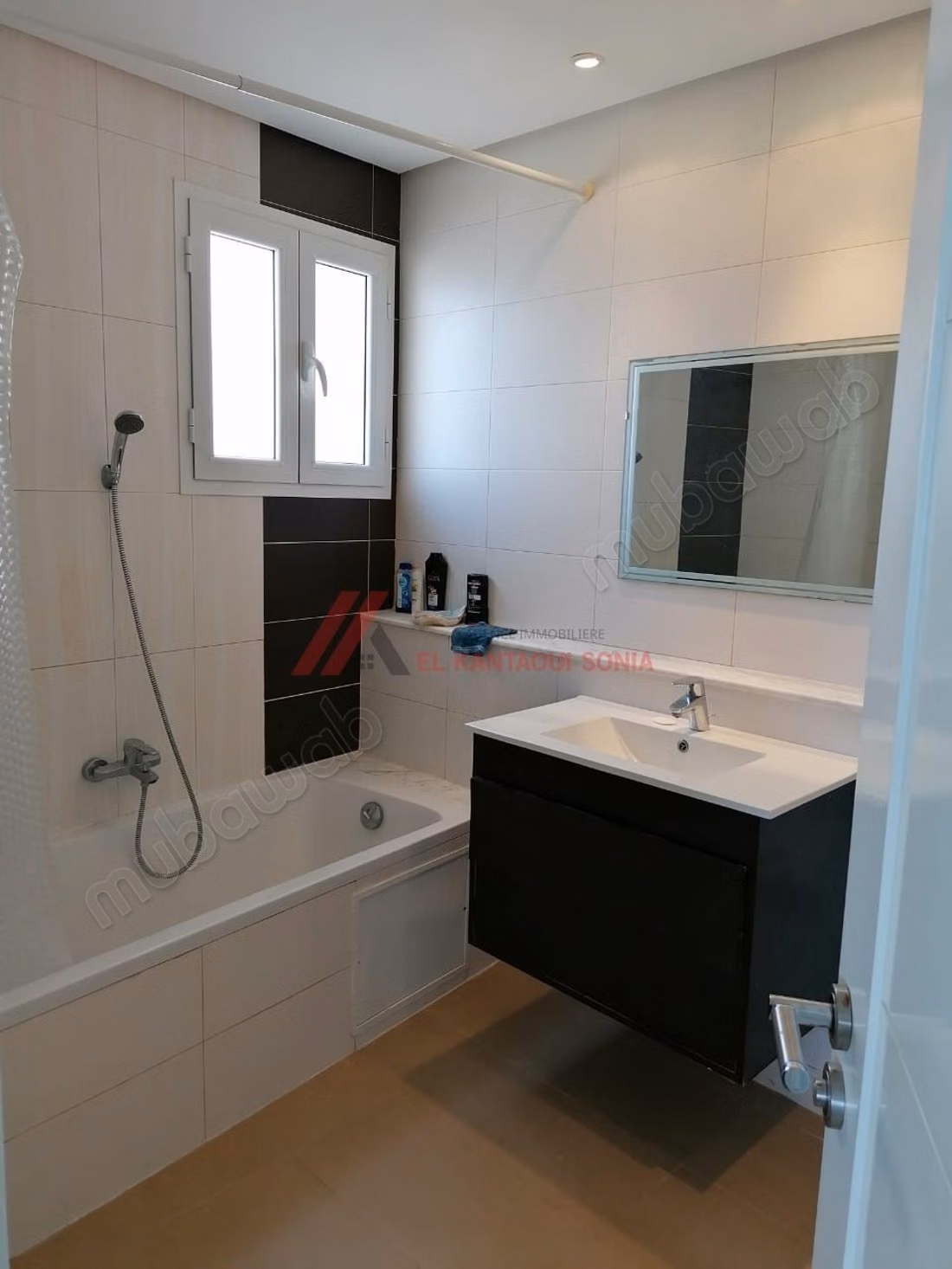In affitto un appartamento S2 arredato con vista mare