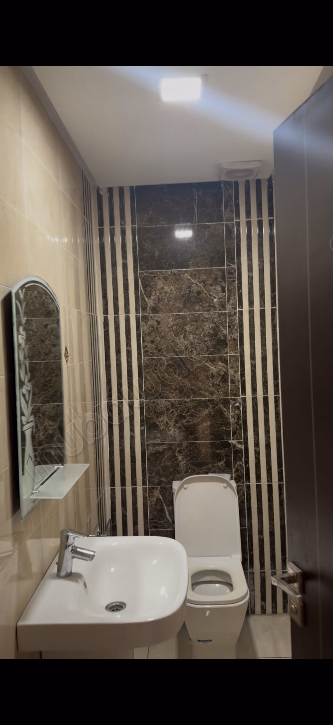 Rent this apartment in Nouaceur. 3 comfortable rooms. Well-equipped kitchen