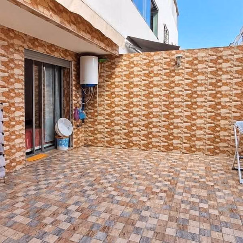 Appartement à Vendre de 177.0 m² à Casablanca, Ain Sebaa