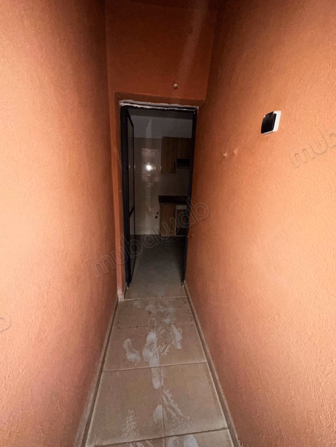 Appartamento 3 camere e soggiorno ad Azzouzia 2700 DH all'anno