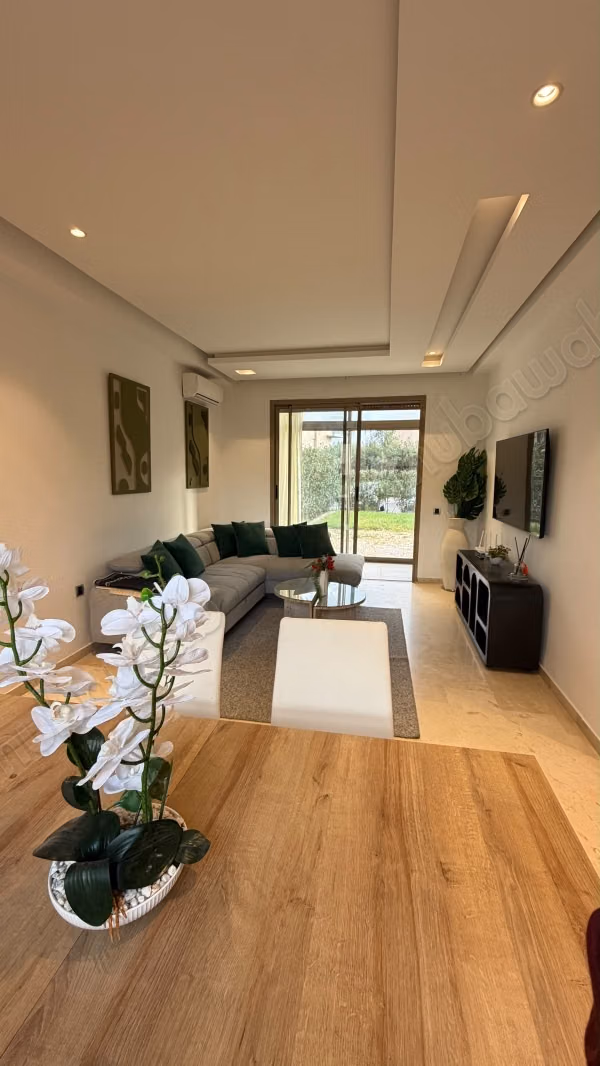 Bonito apartamento en alquiler en Prestigia 4 habitaciones. Amueblado
