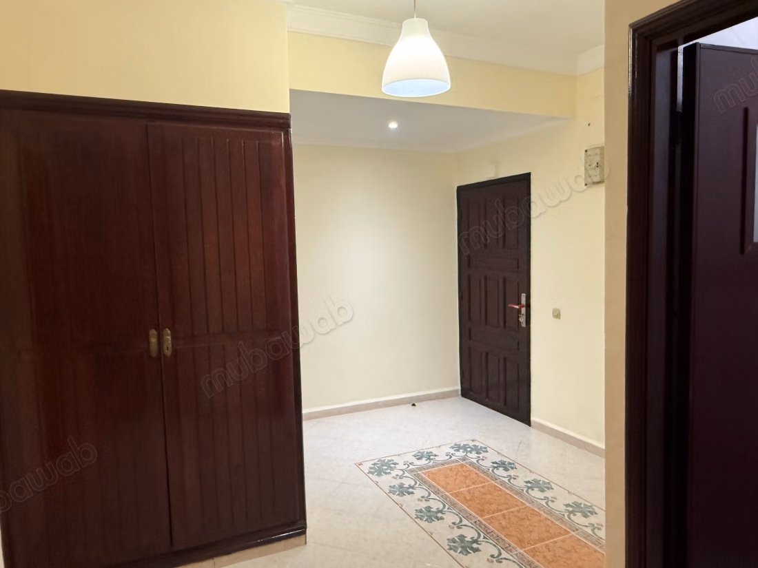 Très bel appartement en location à Sidi Maarouf. 
4 chambres agréables. 
Belle terrasse