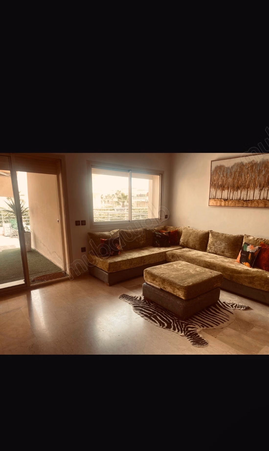 Vente d'un bel appartement à Sidi Rahal.
Surface totale 130 m².
Meublé