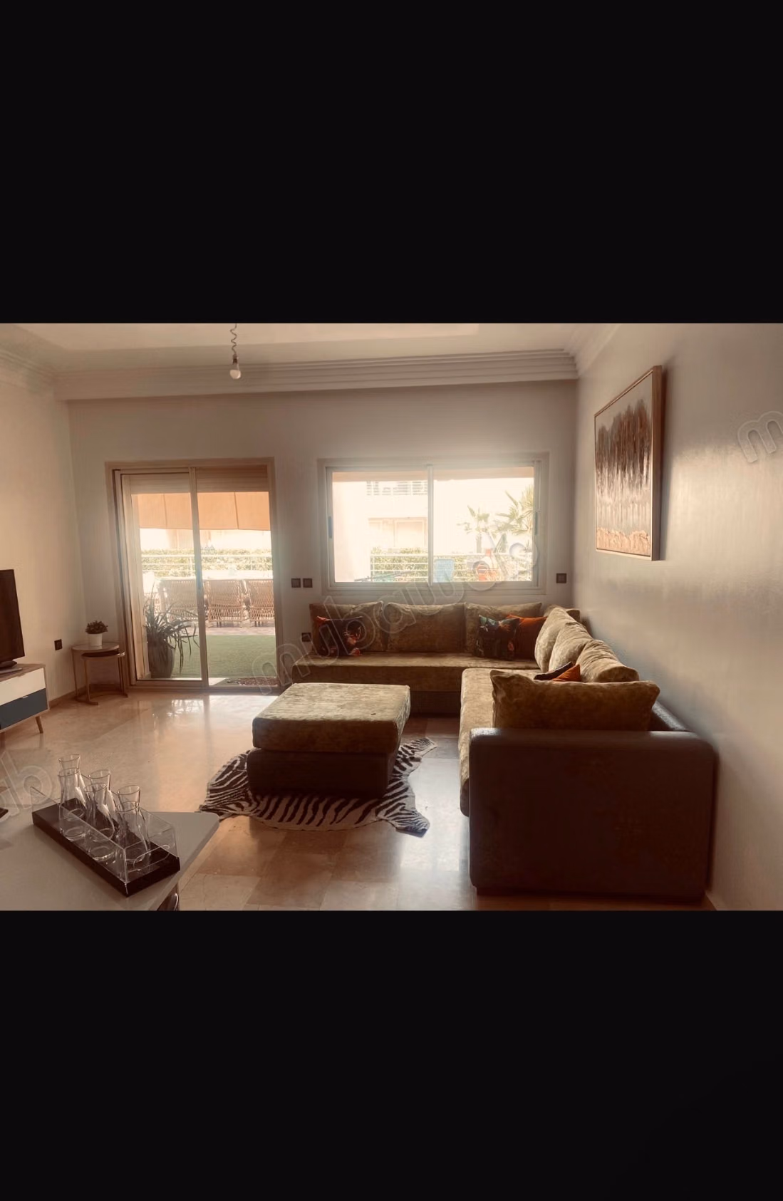 Vente d'un bel appartement à Sidi Rahal.
Surface totale 130 m².
Meublé