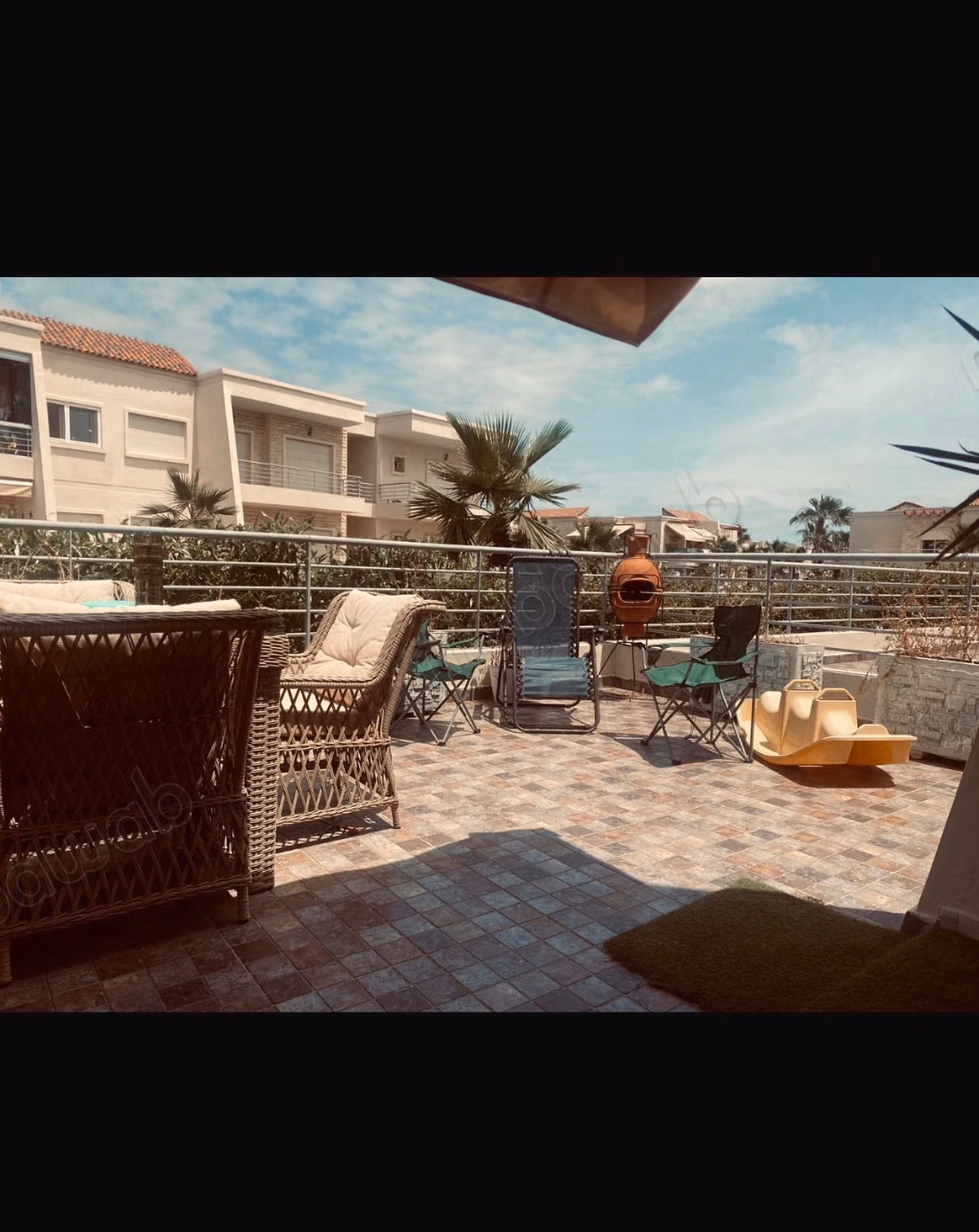 Vente d'un bel appartement à Sidi Rahal.
Surface totale 130 m².
Meublé