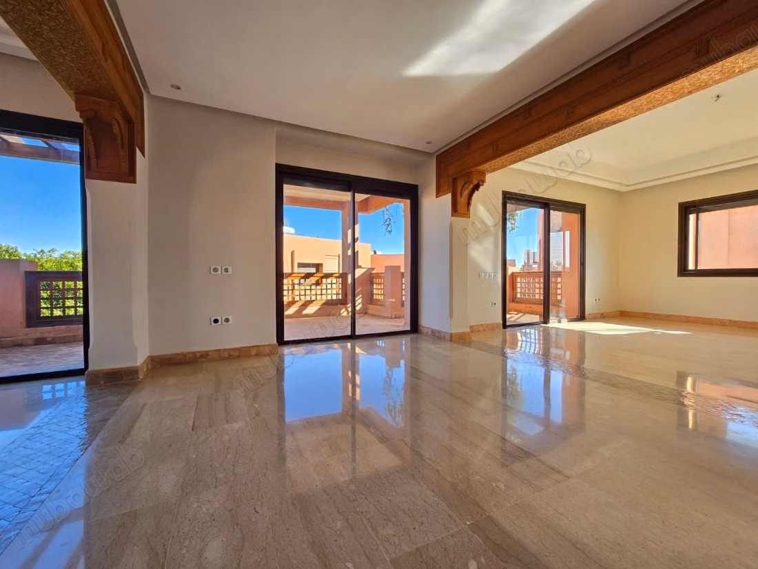 Apartamento en alquiler en Route de l'Ourika. 2 habitaciones. Chimenea, piscina