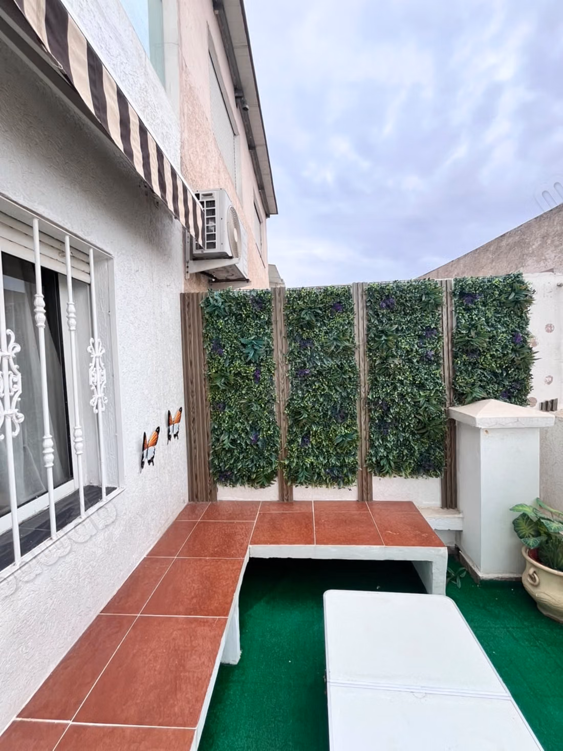 A louer: Appartement spacieux avec grande terrasse