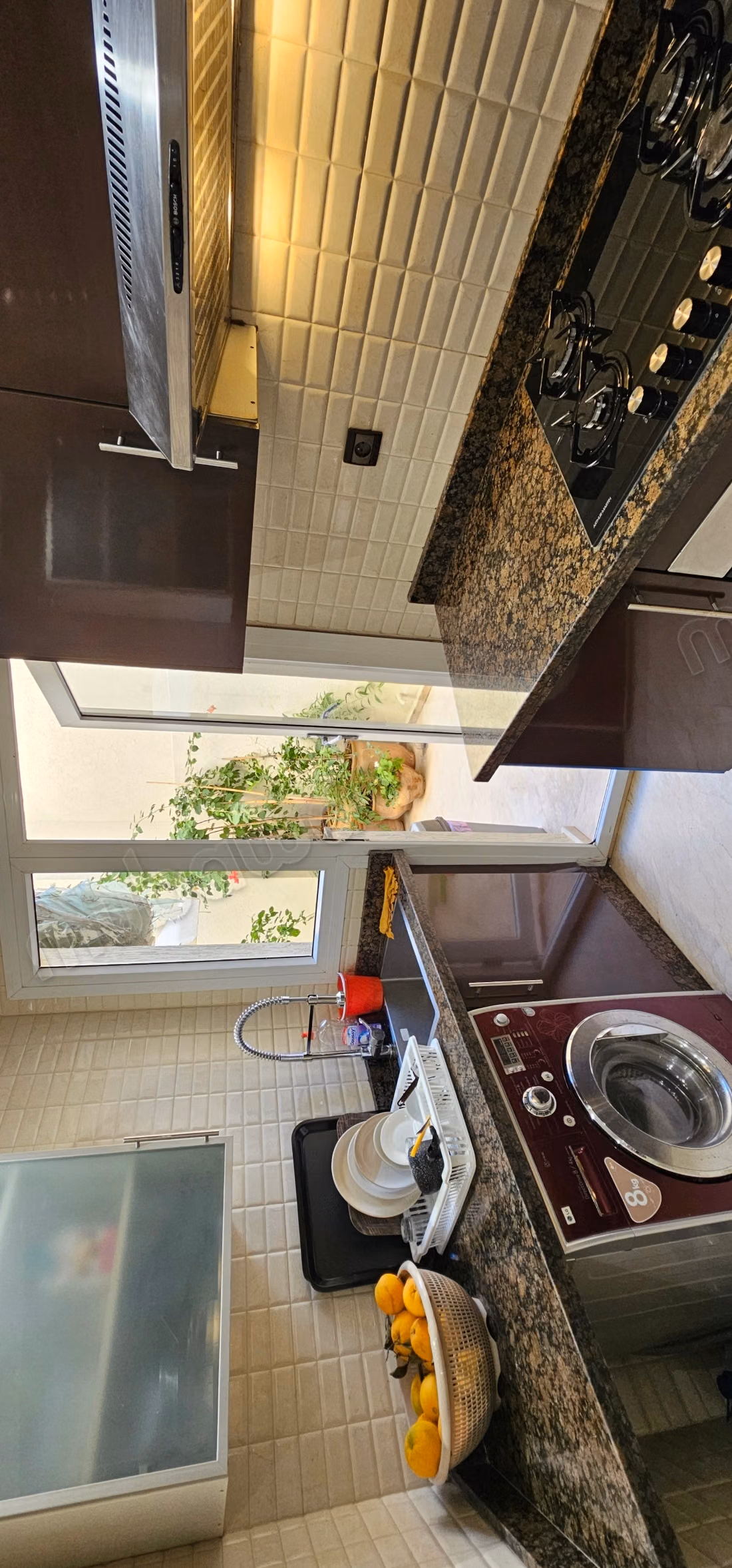 Bel appartement à vendre à Bourgogne Est. Superficie 92 m². Ascenseur et terrasse
