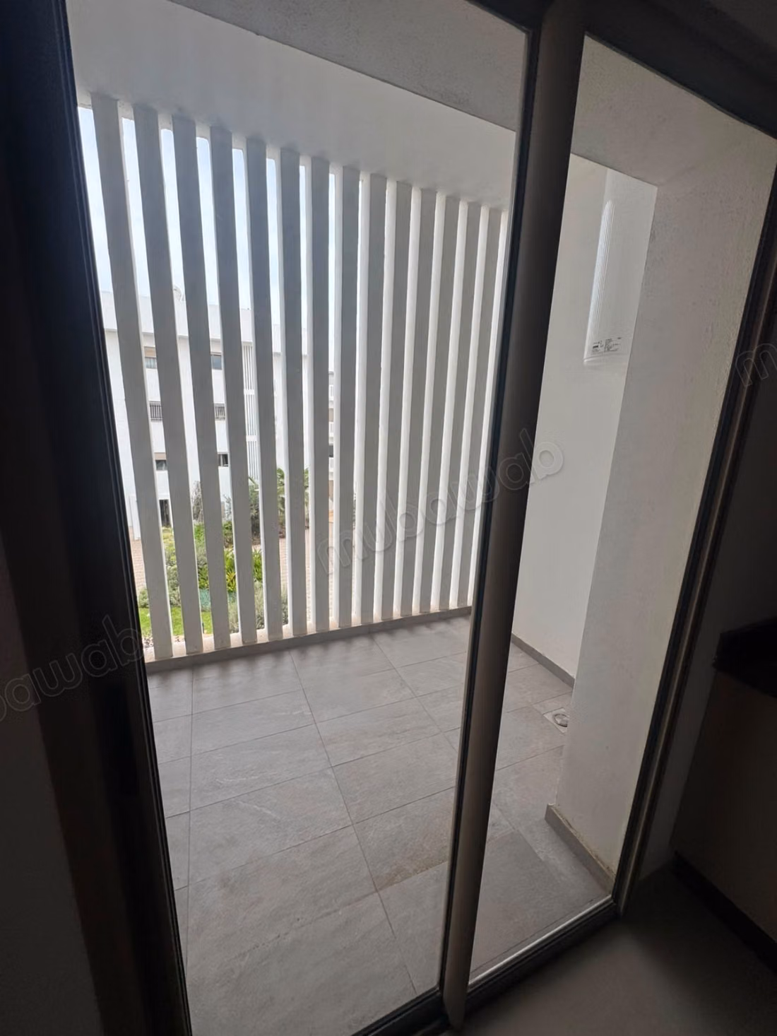 Bel appartement en location à Almaz.
Superficie 148 m².
Ascenseur
