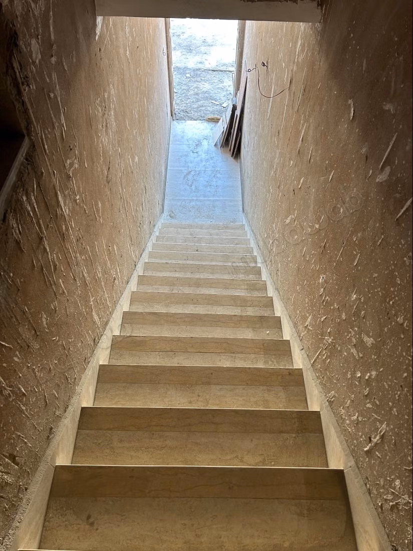 Bel appartement à vendre à Haouzia.
Surface totale 105 m²