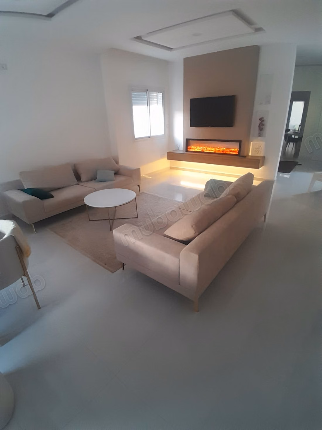 Villa lussuosa in vendita. Superficie di 420 m². Ben arredato