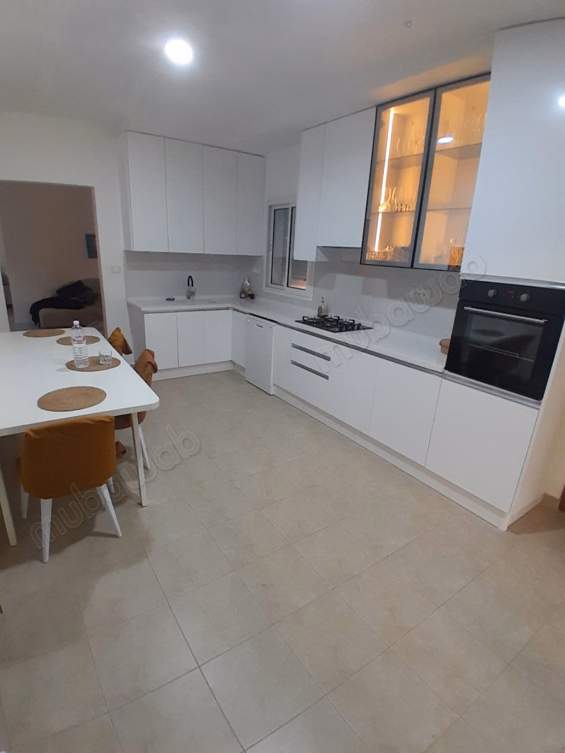 Villa lussuosa in vendita. Superficie di 420 m². Ben arredato