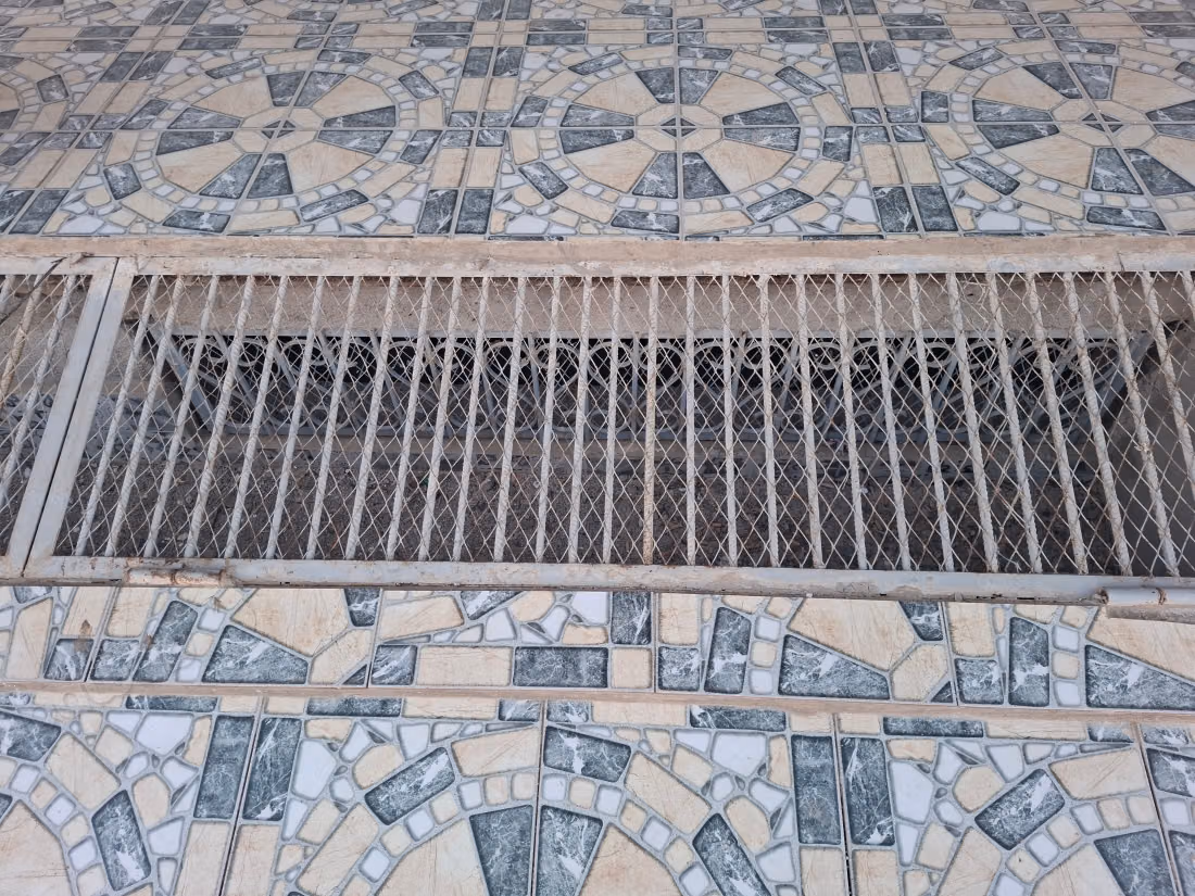 Vend local commercial lotissement MAIMADI
